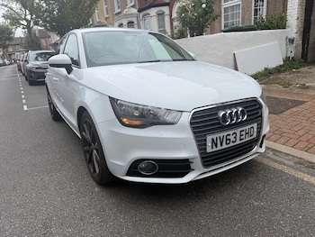 Used Audi A1 2014 for sale - 76232655: Photo 4