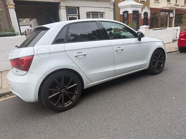 Used Audi A1 2014 for sale - 76232655: Photo 7