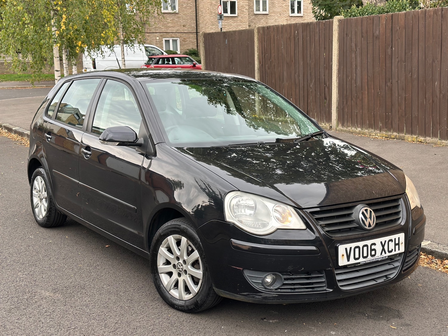 Used Volkswagen Polo 2006 for sale - 76397822: Photo 2