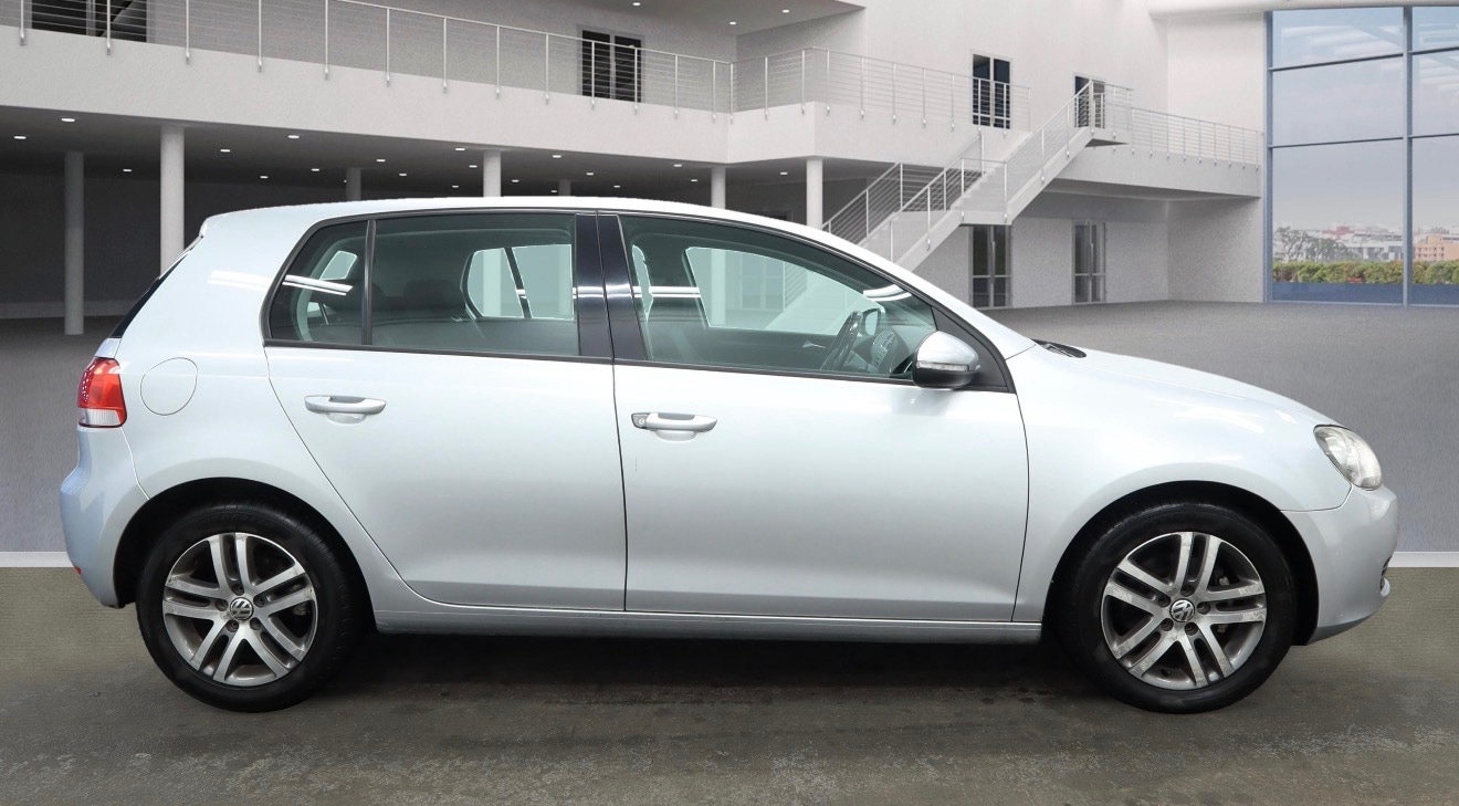 Used Volkswagen Golf 2009 for sale - 76560243: Photo 3