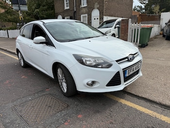 2014 (14) - 1.0 EcoBoost Zetec 5dr