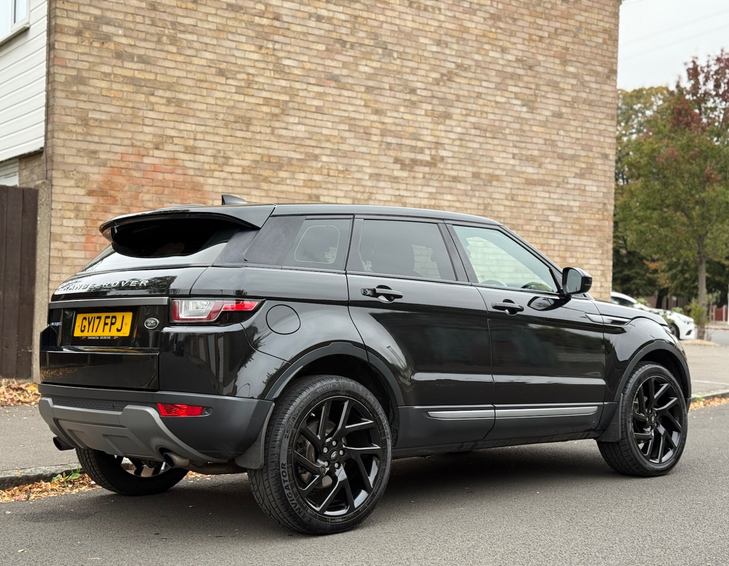 Used Land Rover Range Rover Evoque 2017 for sale - 76225496: Photo 2