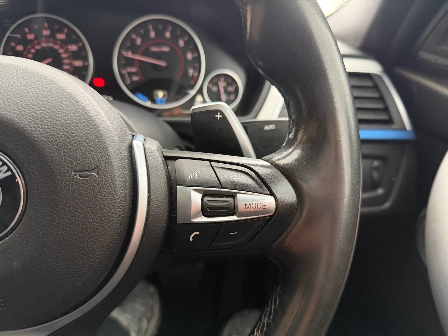 Used BMW 3 Series 2017 for sale - 78015014: Photo 48