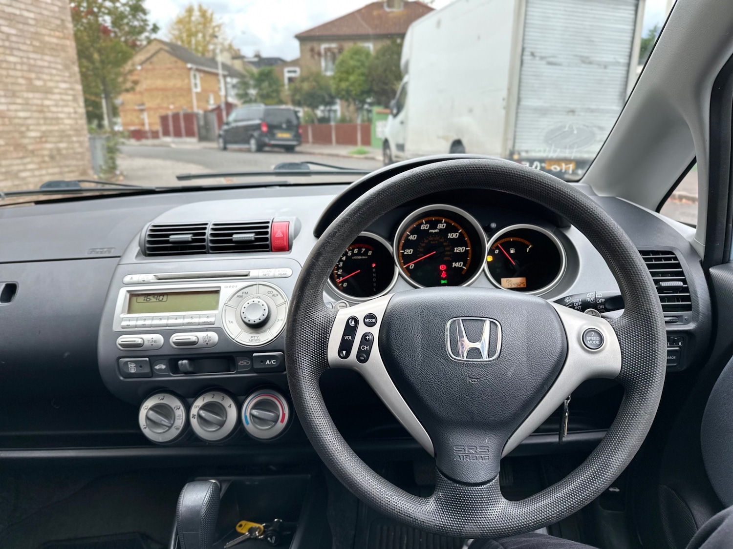 Used Honda Jazz 2006 for sale - 76327630: Photo 15