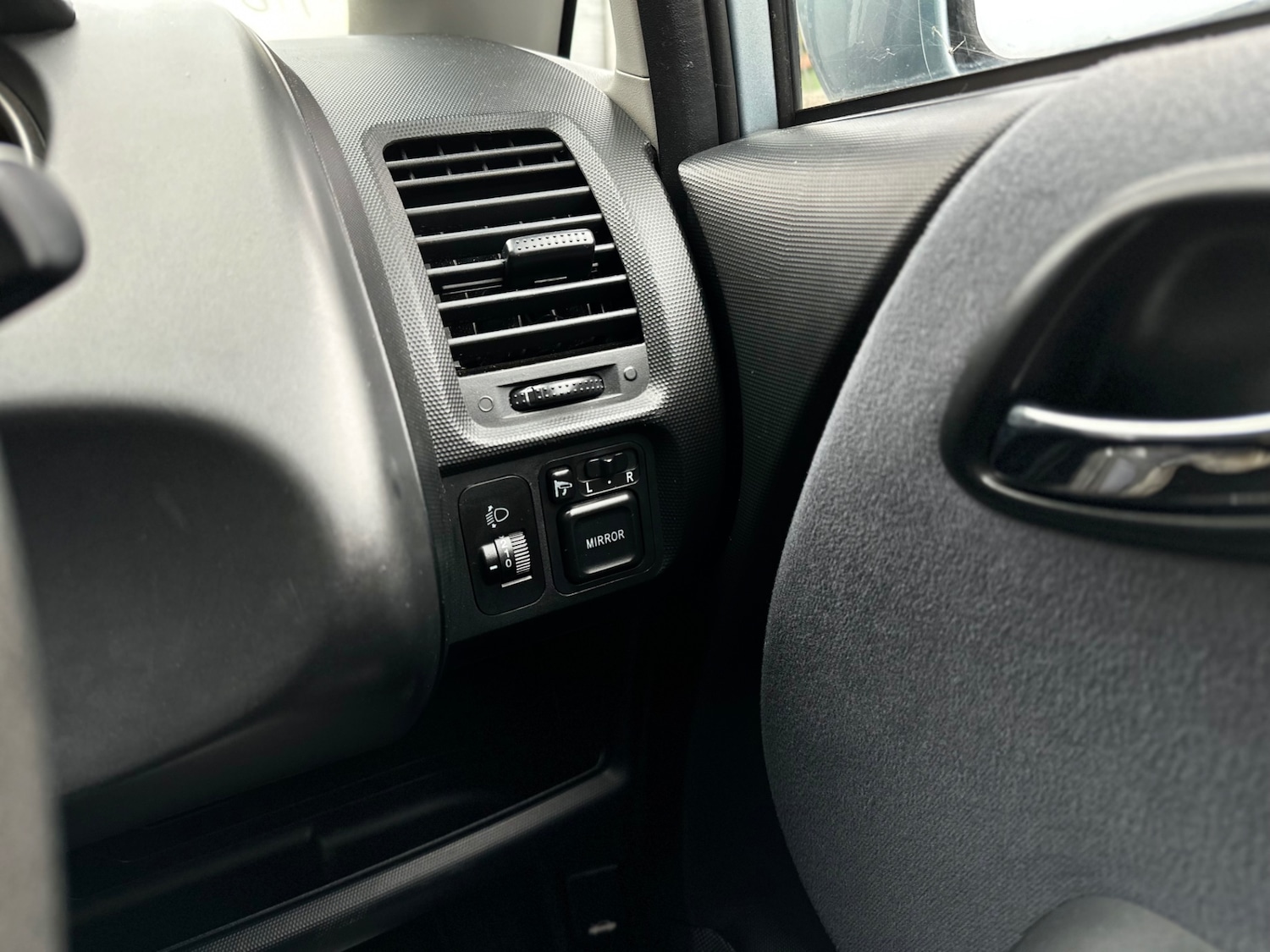 Used Honda Jazz 2006 for sale - 76327630: Photo 22