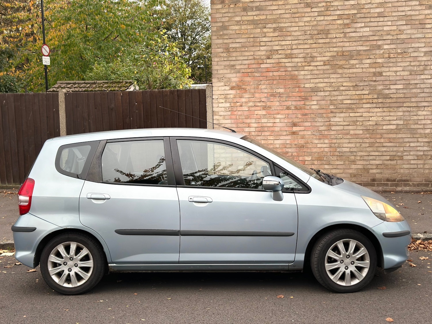 Used Honda Jazz 2006 for sale - 76327630: Photo 3