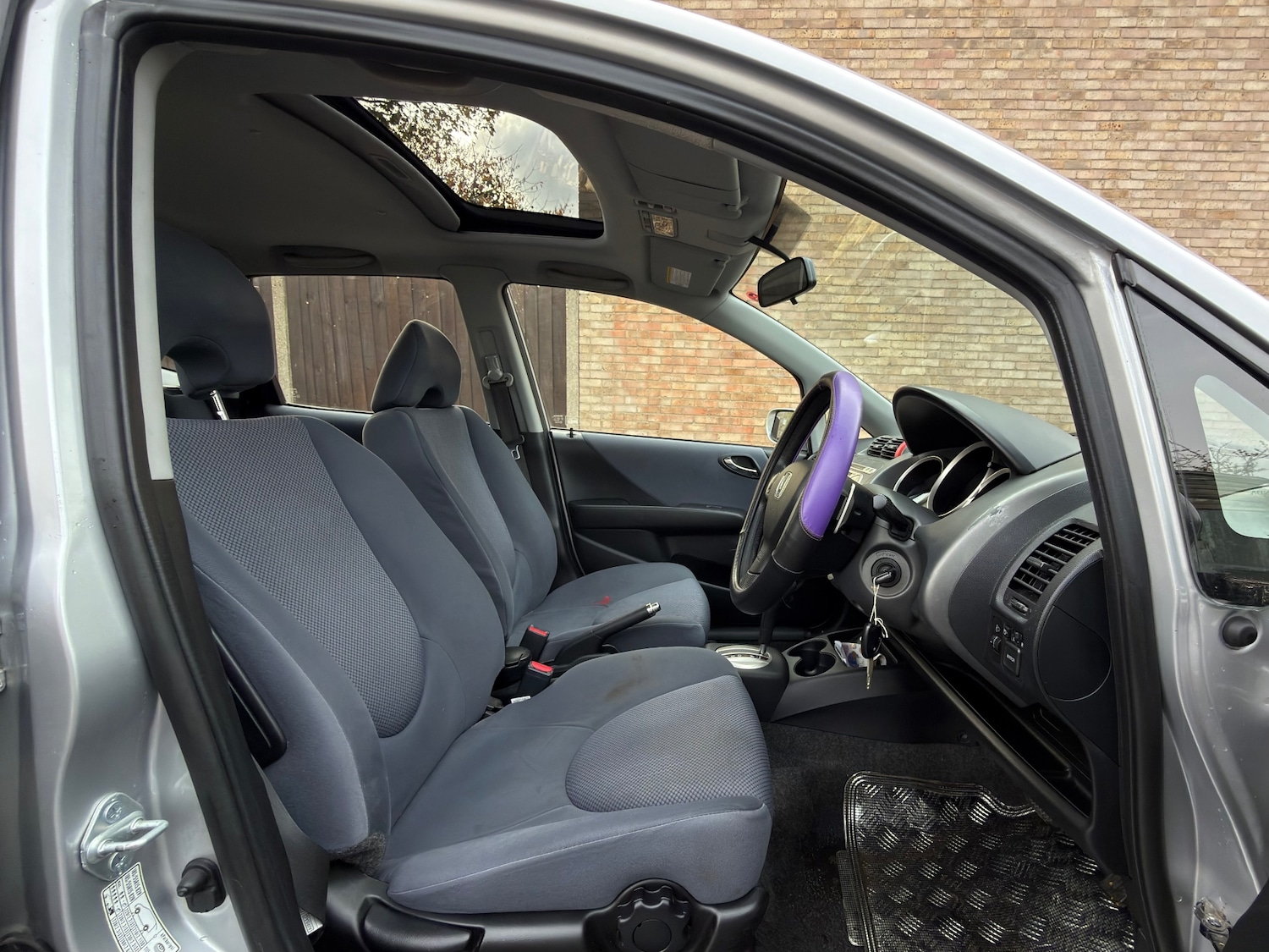 Used Honda Jazz 2006 for sale - 76497204: Photo 16