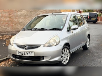 Used Honda Jazz 2006 for sale - 76497204: Photo