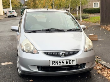 Used Honda Jazz 2006 for sale - 76497204: Photo