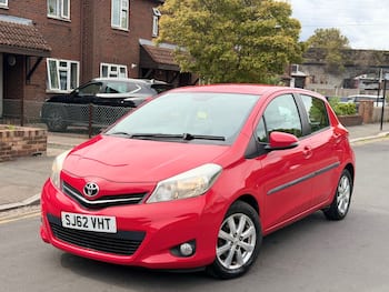 Used Toyota Yaris 2012 for sale - 79719133: Photo