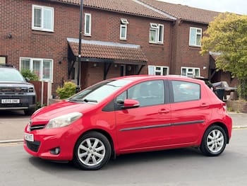 Used Toyota Yaris 2012 for sale - 79719133: Photo