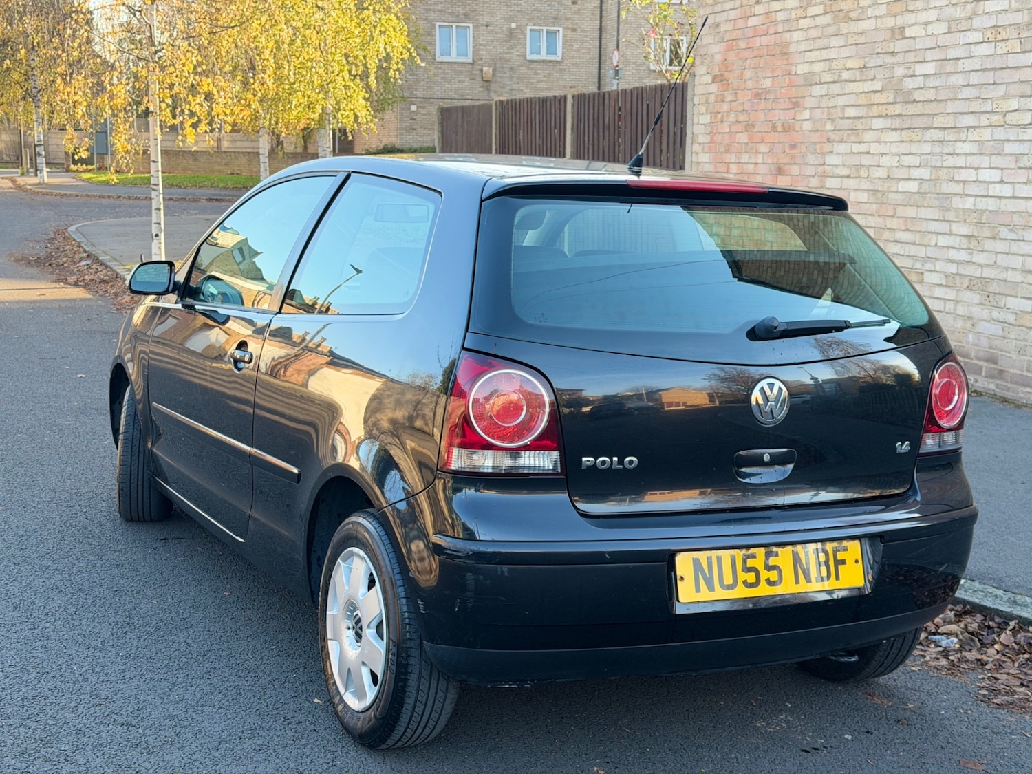 Used Volkswagen Polo 2005 for sale - 76704285: Photo 12