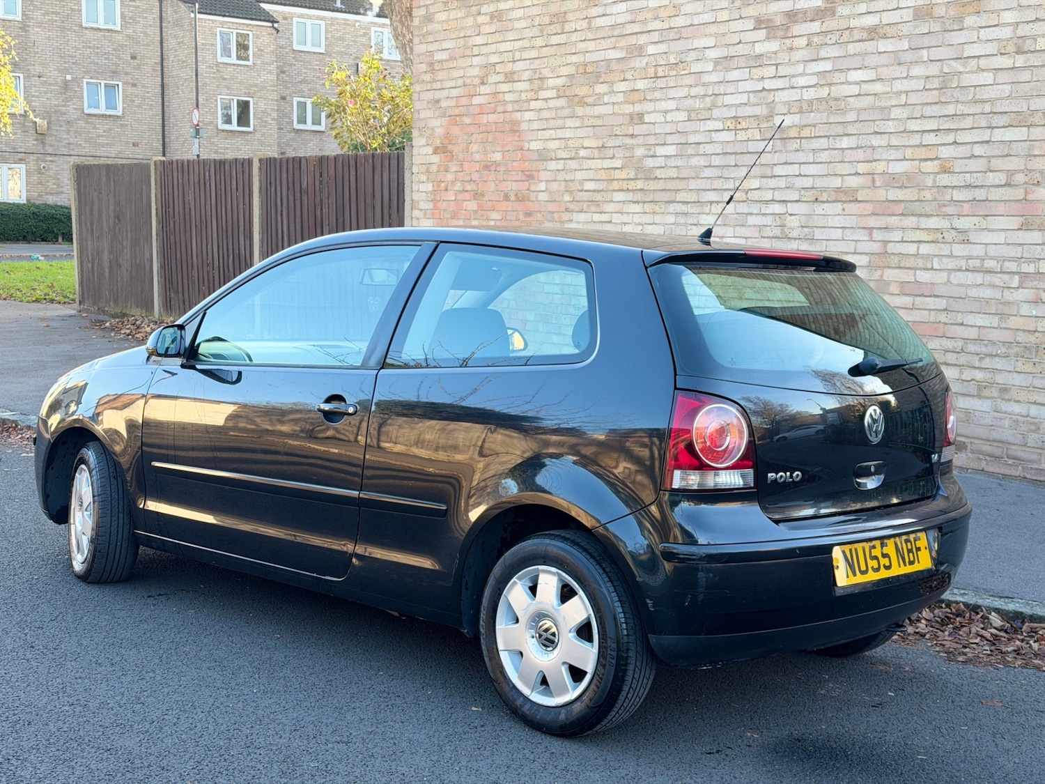 Used Volkswagen Polo 2005 for sale - 76704285: Photo 13