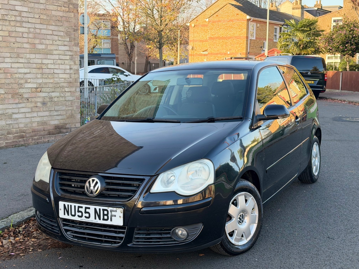 Used Volkswagen Polo 2005 for sale - 76704285: Photo 2