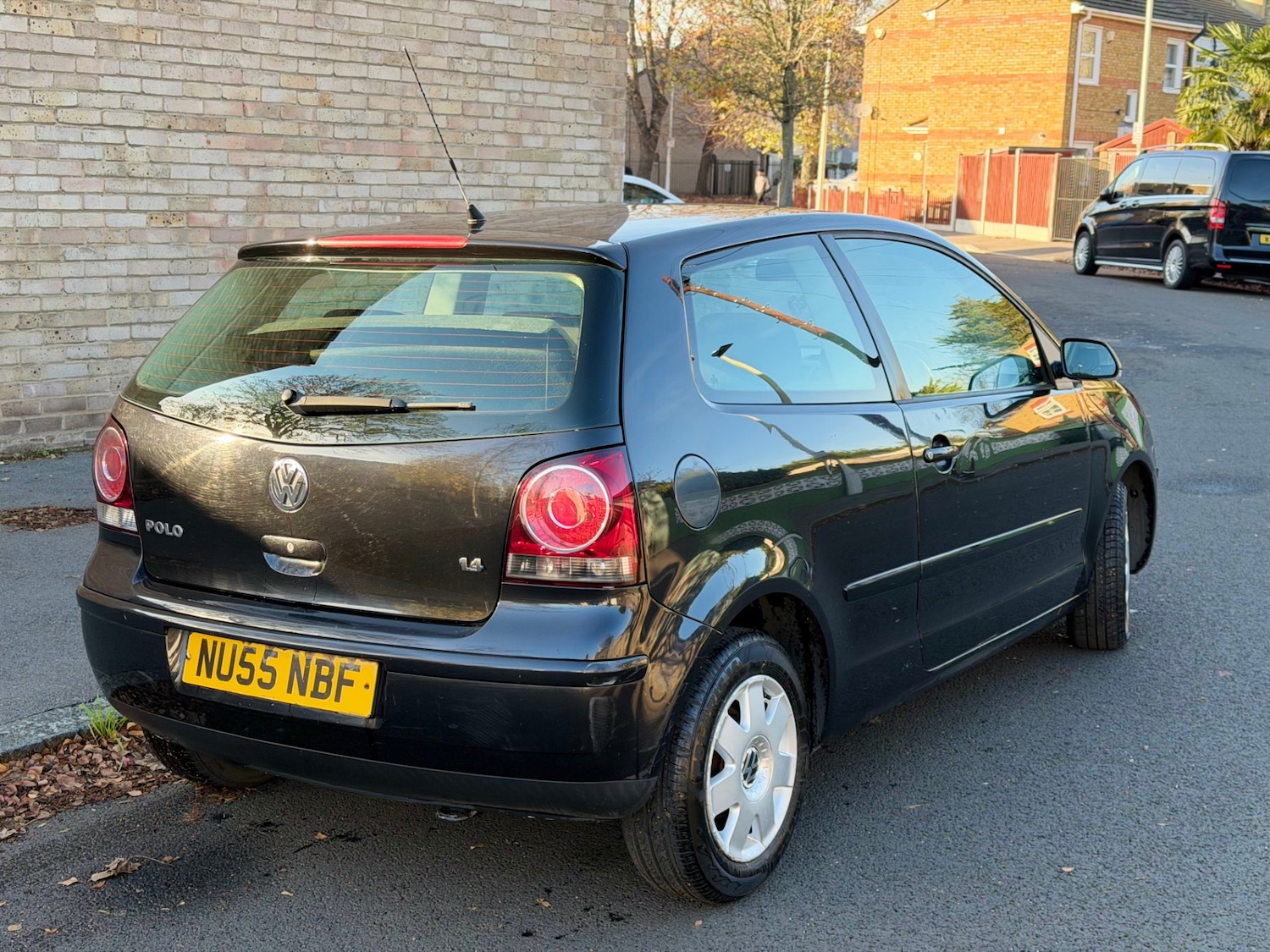 Used Volkswagen Polo 2005 for sale - 76704285: Photo 8