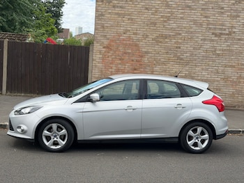 Used Ford Focus 2014 for sale - 79269209: Photo