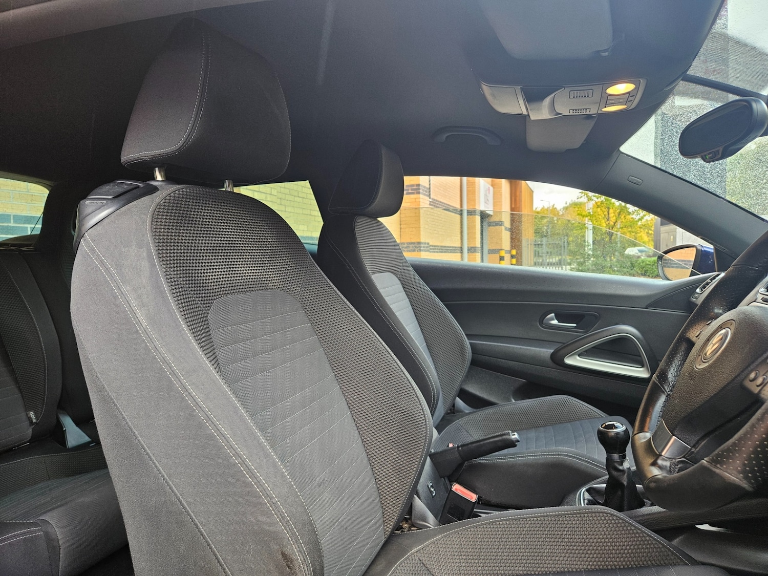Used Volkswagen Scirocco 2009 for sale - 76329751: Photo 15