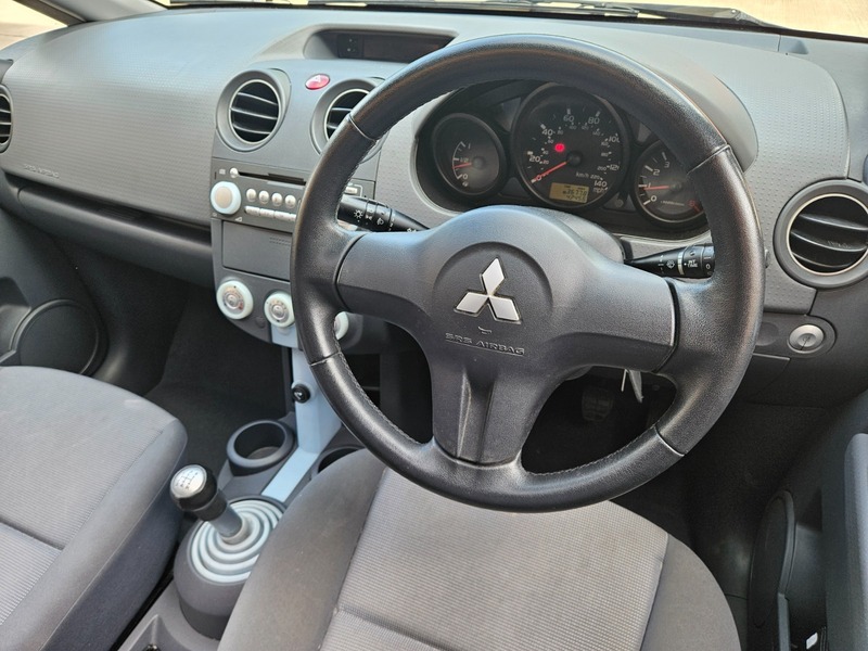 Used Mitsubishi Colt 2004 for sale - 76490965: Photo 14