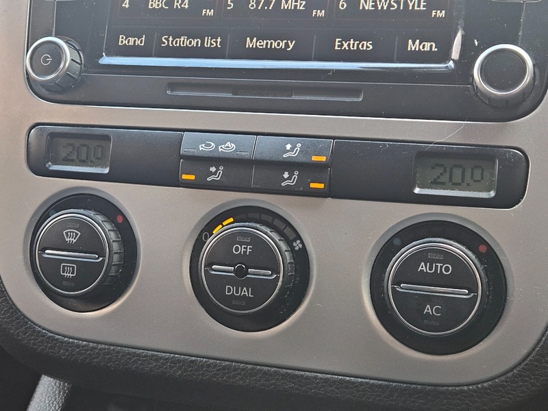 Used Volkswagen Scirocco 2009 for sale - 76490963: Photo 19