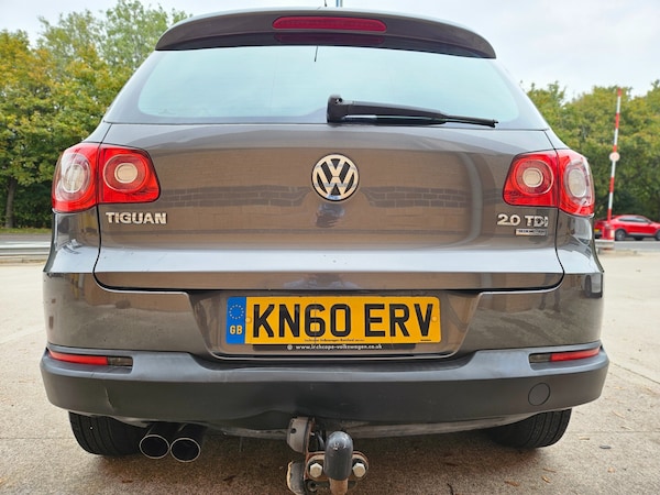 Used Volkswagen Tiguan 2010 for sale - 76220364: Photo 11