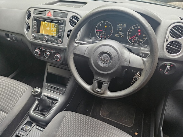 Used Volkswagen Tiguan 2010 for sale - 76220364: Photo 13