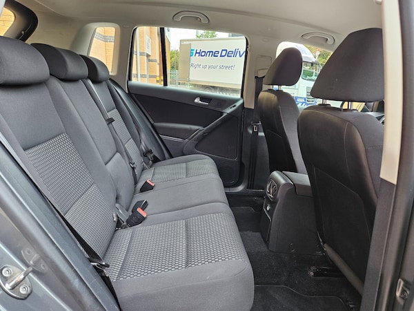 Used Volkswagen Tiguan 2010 for sale - 76220364: Photo 16