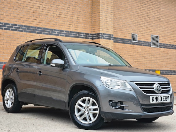 Used Volkswagen Tiguan 2010 for sale - 76220364: Photo 2