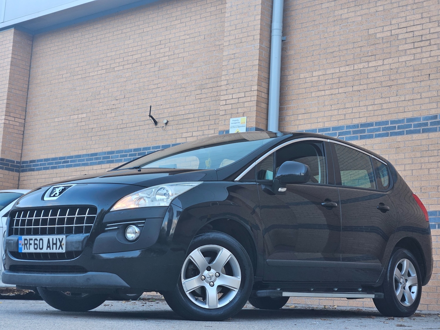 Used Peugeot 3008 2011 for sale - 76399388: Photo 4