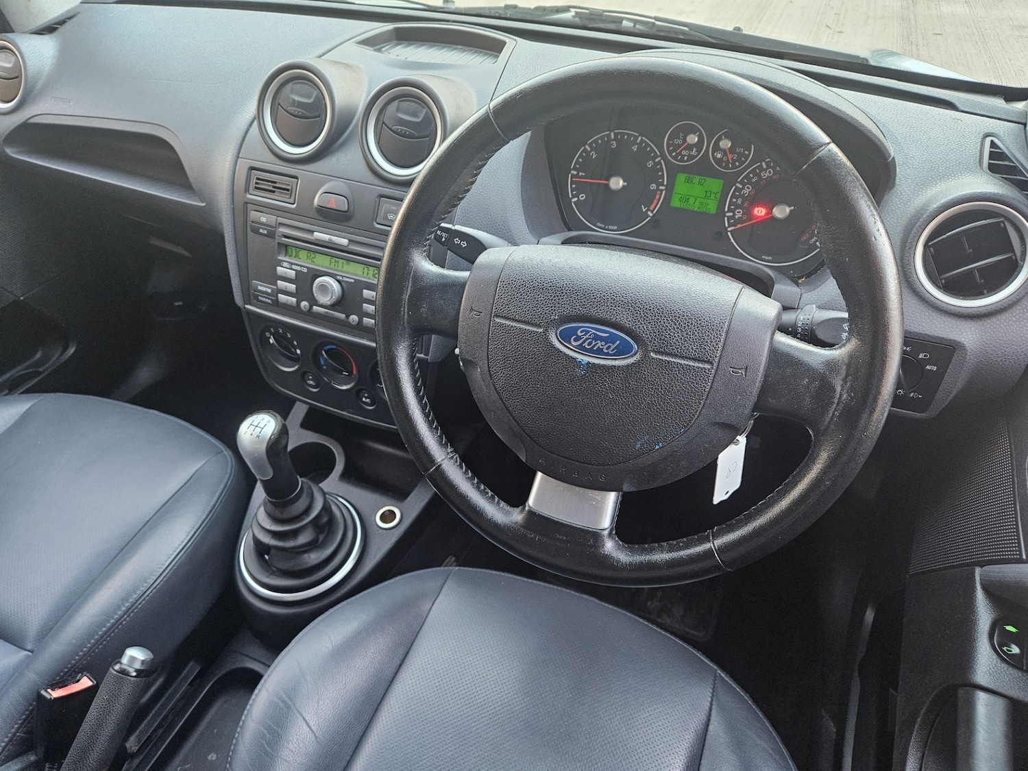 Used Ford Fiesta 2006 for sale - 76399390: Photo 14