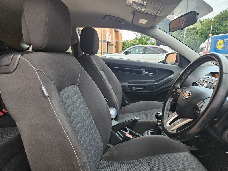 Used Kia Pro Ceed 2011 for sale - 76510422: Photo 16