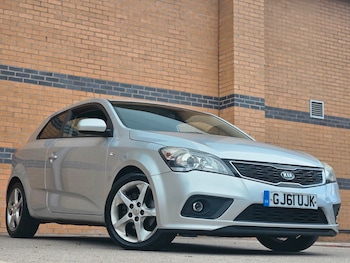 Used Kia Pro Ceed 2011 for sale - 76510422: Photo