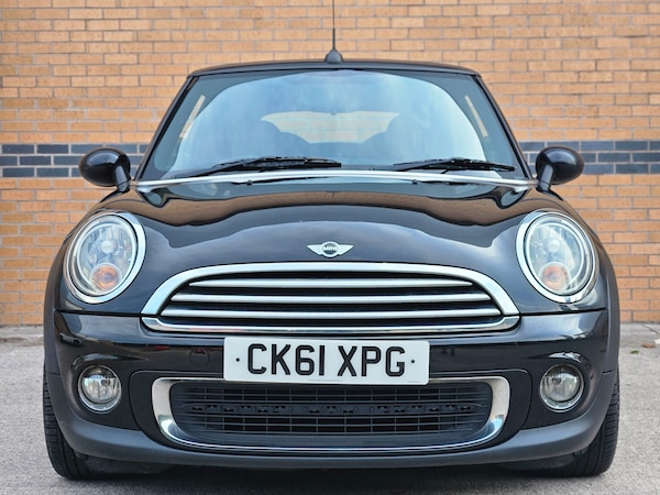 Used MINI Convertible 2011 for sale - 75543601: Photo 10