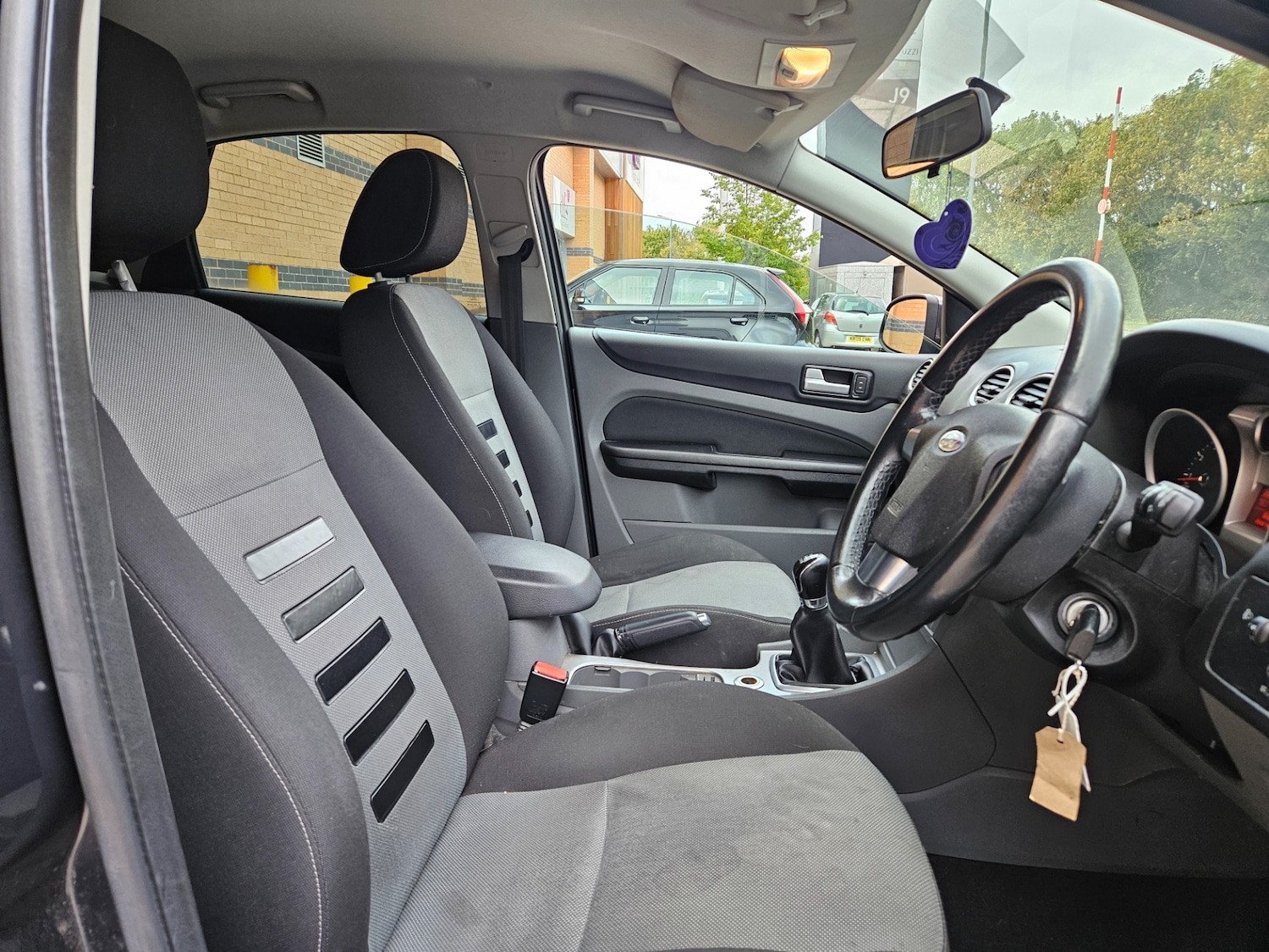Used Ford Focus 2009 for sale - 76163617: Photo 14