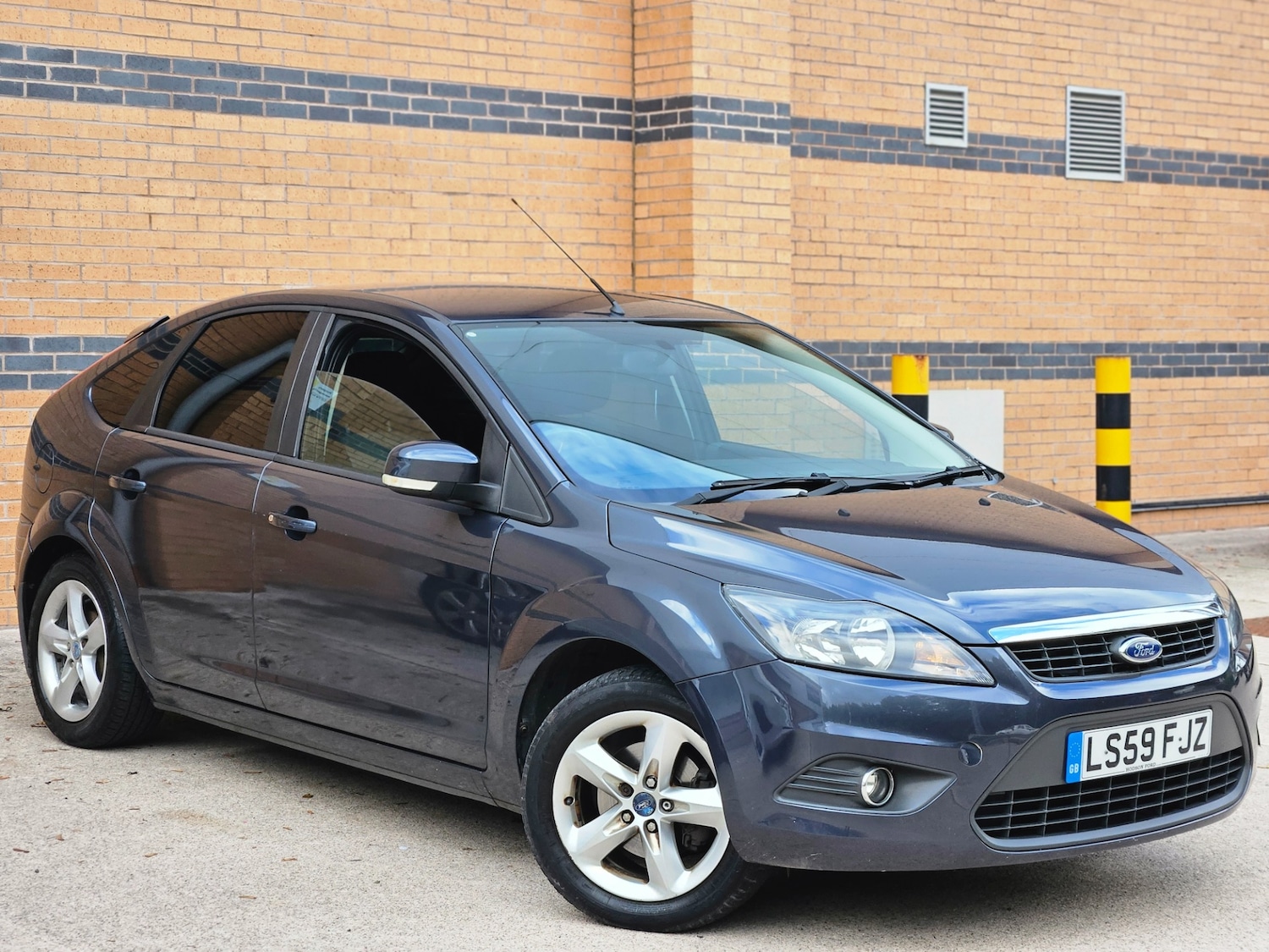 Used Ford Focus 2009 for sale - 76163617: Photo 3