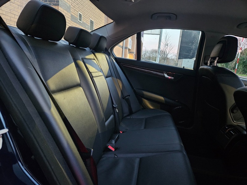 Used Mercedes-Benz C Class 2009 for sale - 76910795: Photo 14