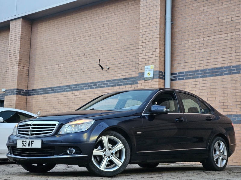 Used Mercedes-Benz C Class 2009 for sale - 76910795: Photo 4