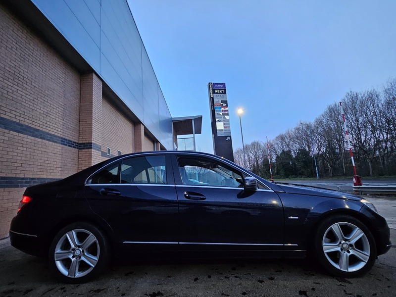 Used Mercedes-Benz C Class 2009 for sale - 76910795: Photo 9