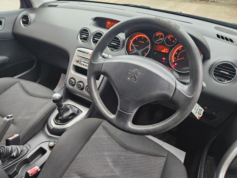 Used Peugeot 308 2008 for sale - 76884548: Photo 14