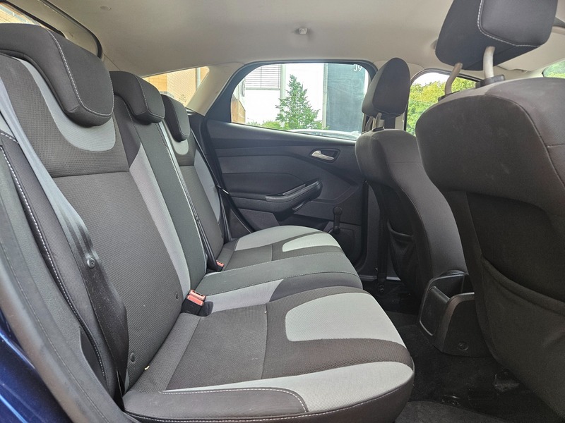Used Ford Focus 2012 for sale - 76490949: Photo 18