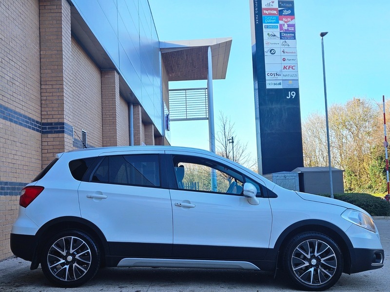 Used Suzuki SX4 S-Cross 2014 for sale - 76643080: Photo 11