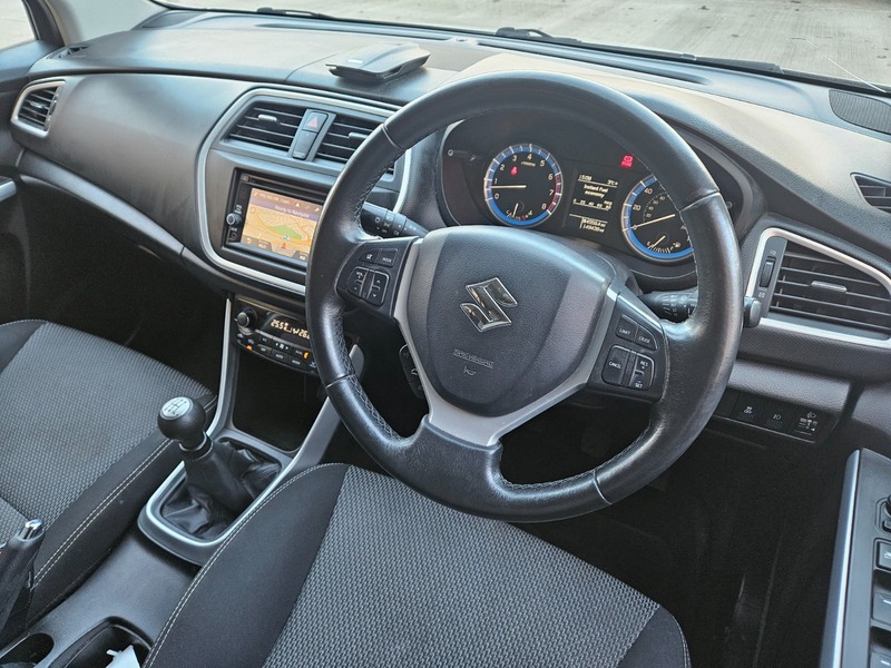 Used Suzuki SX4 S-Cross 2014 for sale - 76643080: Photo 15