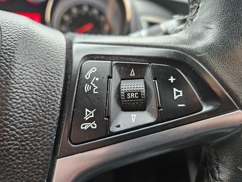 Used Vauxhall Astra 2013 for sale - 76490950: Photo 24