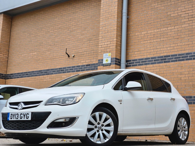 Used Vauxhall Astra 2013 for sale - 76490950: Photo 5