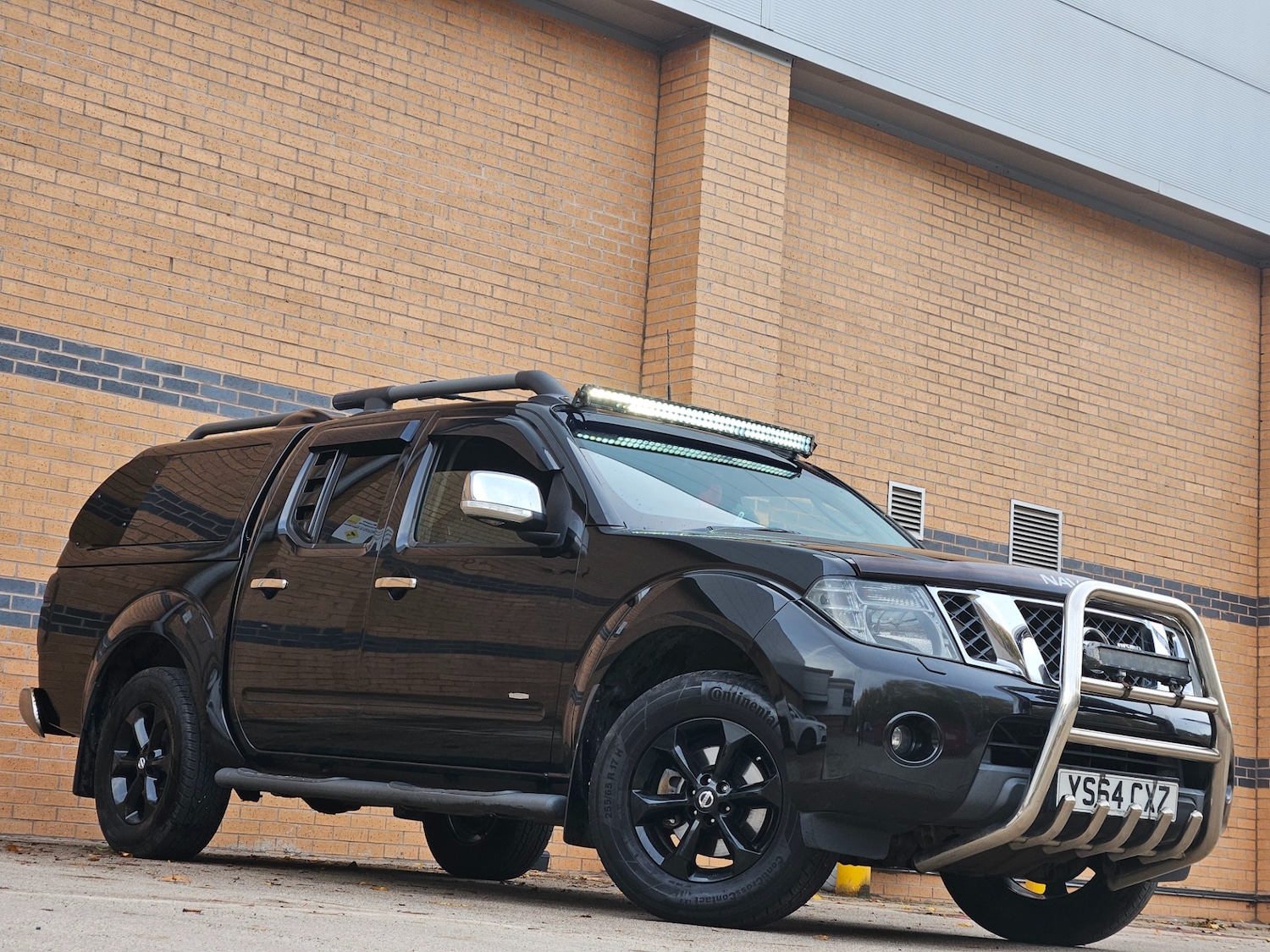 Used Nissan Navara 2015 for sale - 76404474: Photo 2