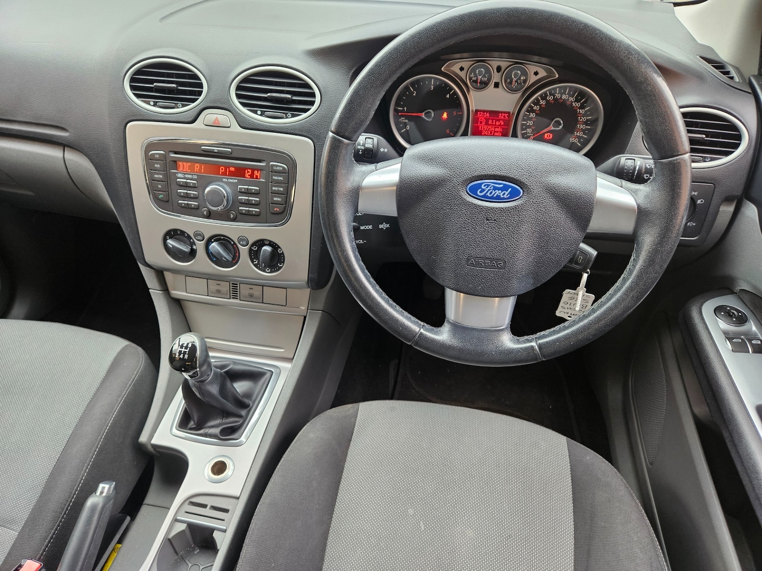Used Ford Focus 2010 for sale - 76268846: Photo 11