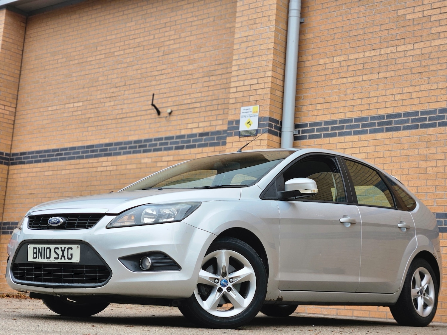 Used Ford Focus 2010 for sale - 76268846: Photo 5