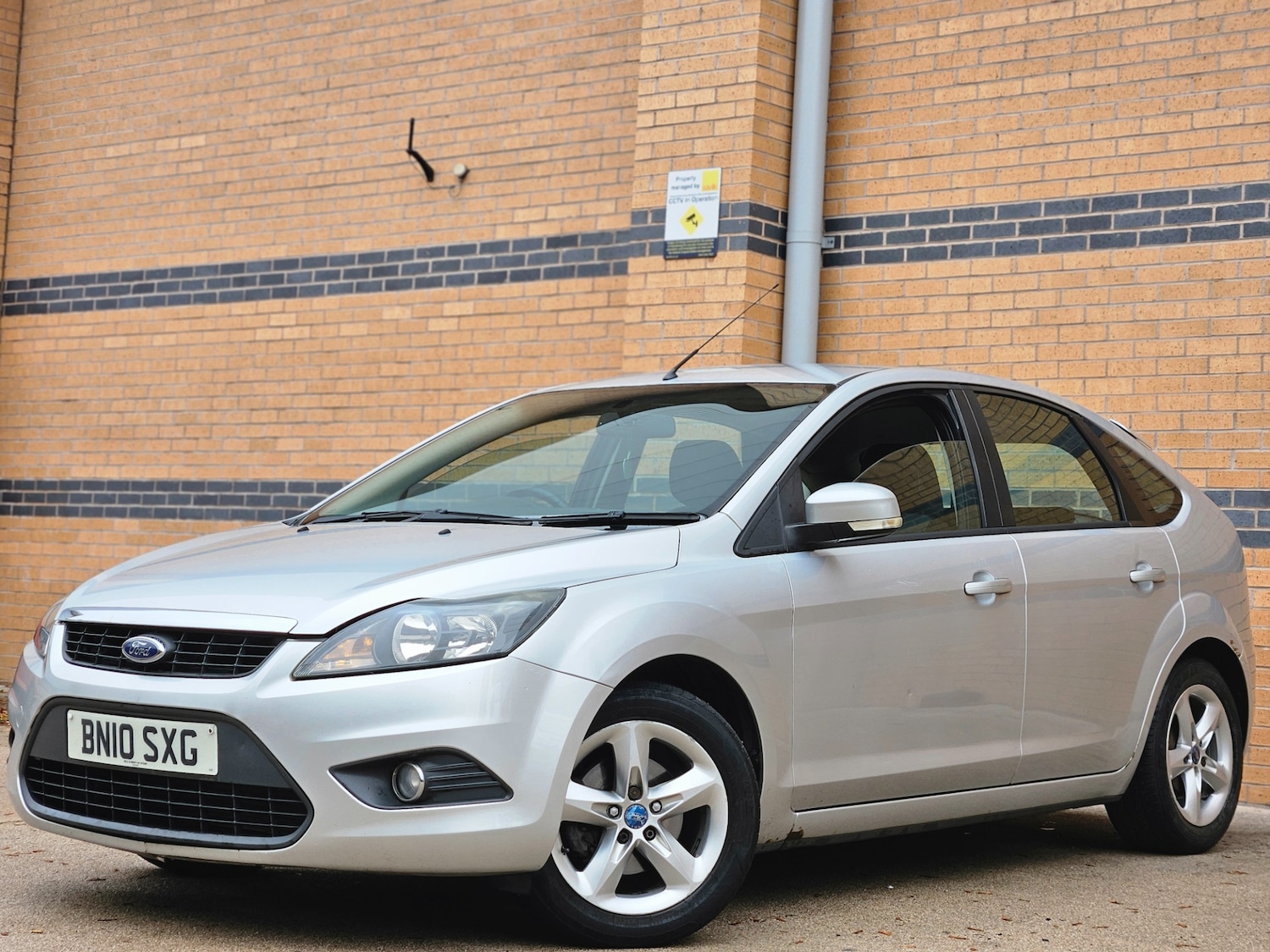 Used Ford Focus 2010 for sale - 76268846: Photo 6