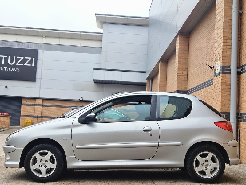 Used Peugeot 206 2004 for sale - 76490964: Photo 12