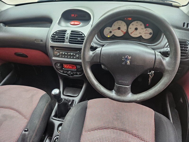 Used Peugeot 206 2004 for sale - 76490964: Photo 14