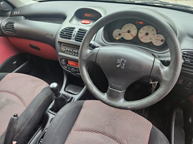 Used Peugeot 206 2004 for sale - 76490964: Photo 15